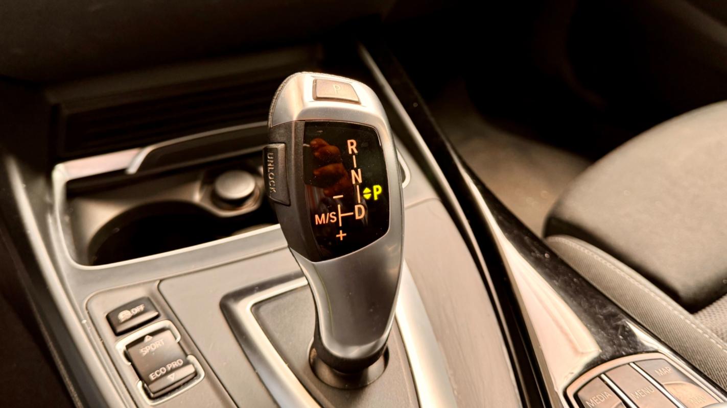 BMW Série 1 - 116 D BUSINESS BVA8