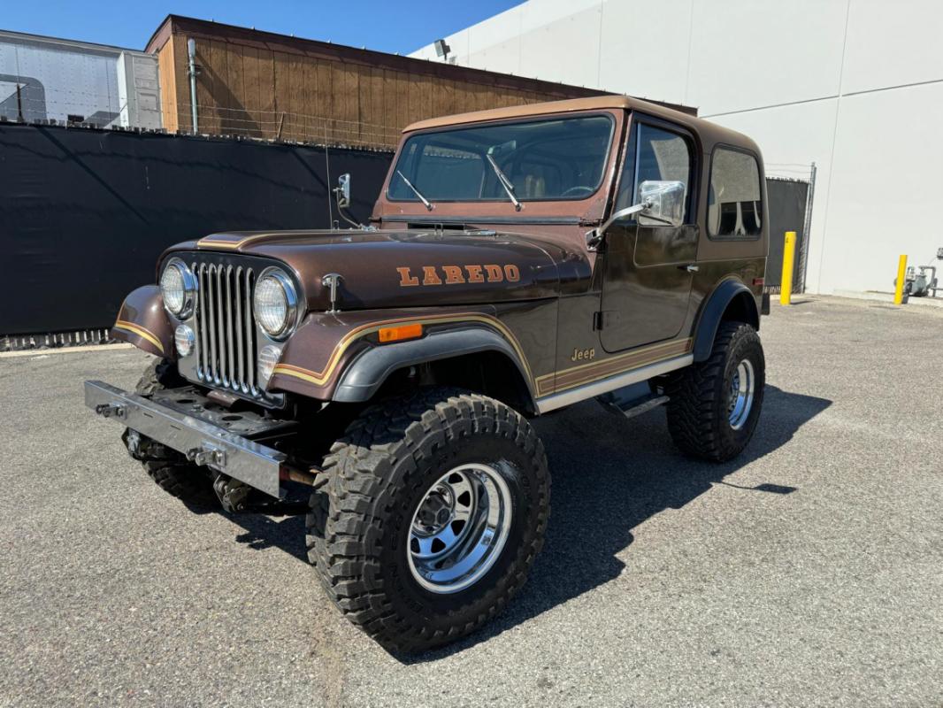 Jeep CJ LAREDO 5.0 V8 304CI