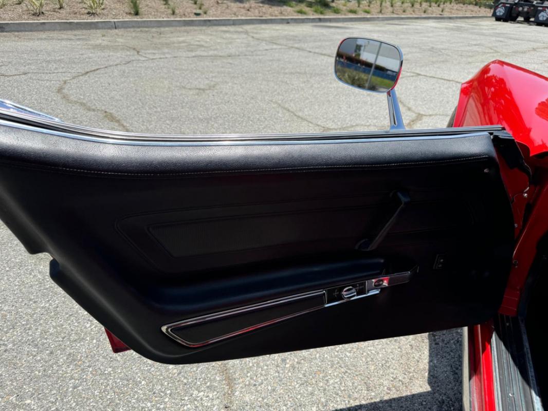 Chevrolet Corvette - C3 350 CI V8 BVM4 1973