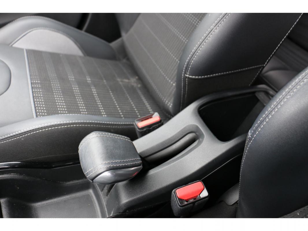 Peugeot 2008 - 1.2i PureTech 12V S&S - 110 Allure Business PHASE 2