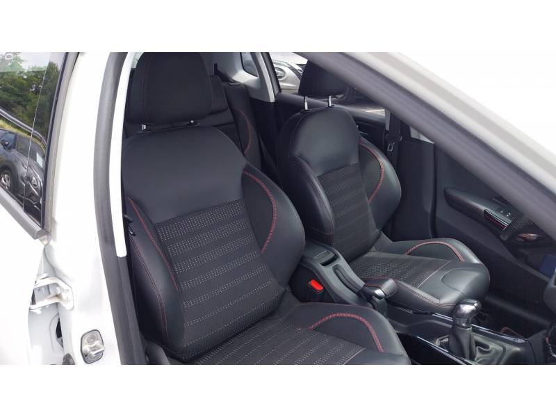 Peugeot 2008 - 1.2 PureTech 110ch S&S BVM5 GT Line