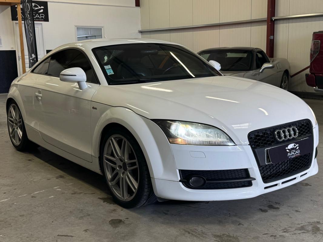 Audi TT Coupé - II 2.0 TFSI 200cv S line HISTORIQUE LIMIDE, COURROIE DE DISTRIBUTION FAITE POUR LA VENTE