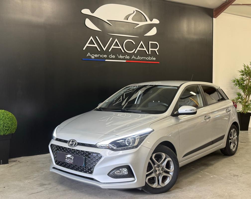 HYUNDAI I20 - II (2) 1.0 T-GDI 100CV CREATIVE DEMARRAGE SANS CLE, 1ER MAIN, HISTORIQUE D'ENTRETIEN LIMPIDE, (2018)