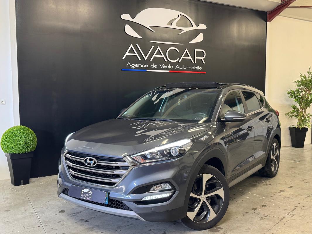 HYUNDAI TUCSON - III 1.7 CRDI 115CV CREATIVE TOIT OUVRANT, SIEGES CHAUFFANT, ENTRETIEN LIMPIDE (2017)